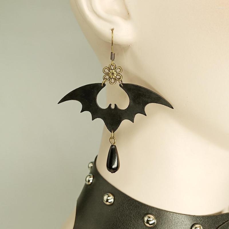 Dangle Earrings 8Seasons Fashion Halloween Personality Bat Creative Gothic Female Black Leather Bats Animal 1 Pair
Dangle Earrings 8Seasons Fashion Halloween Personality Bat Creative Gothic Female Black Leather Bats Animal 1 Pair
