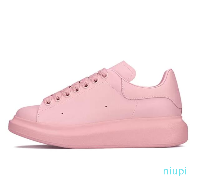 Designer - Quality Men Women Trainers Sports Casual Shoes Luxurys Designers Classic Platform Sneakers Leather Suede OriginalTriple Black White Silver Pink Authen, # (16) 36-45 
Designer - Quality Men Women Trainers Sports Casual Shoes Luxurys Designers Classic Platform Sneakers Leather Suede OriginalTriple Black White Silver Pink Authen, # (16) 36-45