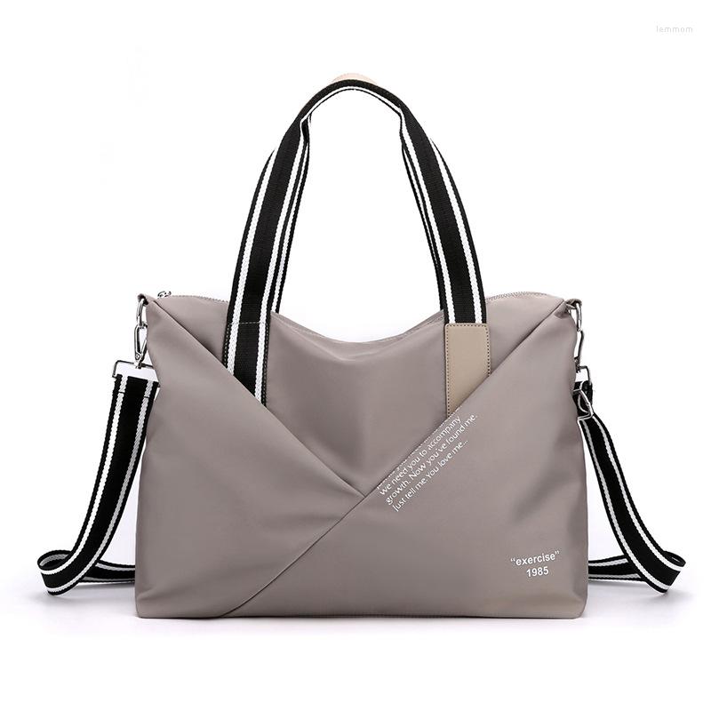 Evening Bags Oxford Large Women's Shoulder Strap Handbag Korean Fashion Trend Bag Big Size Woman Solid Sacos Crossbody, Black
Evening Bags Oxford Large Women's Shoulder Strap Handbag Korean Fashion Trend Bag Big Size Woman Solid Sacos Crossbody, Black
