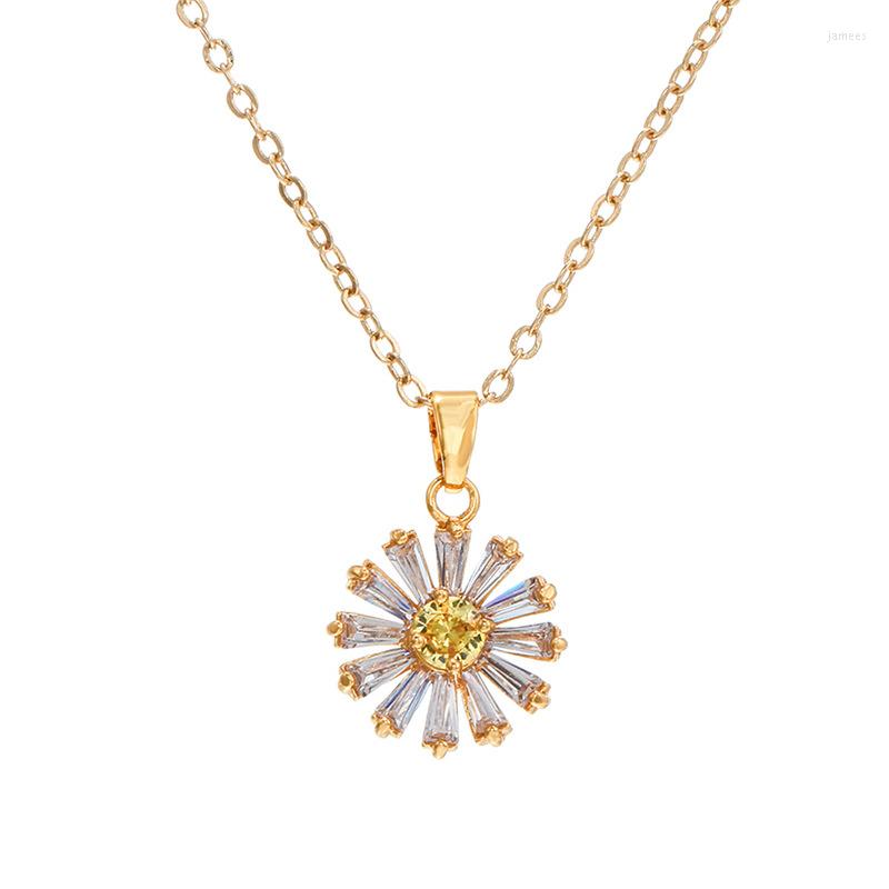 Choker Korean Fashion Daisy Flower Crystal Zircon Necklaces For Women Elegant Aesthetic Delicate Simple Pendant Necklace Trendy
Choker Korean Fashion Daisy Flower Crystal Zircon Necklaces For Women Elegant Aesthetic Delicate Simple Pendant Necklace Trendy