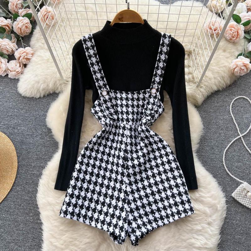 Women's Tracksuits Knitting Chic Two Piece Sets Womens Outifits Autumn Women Set Black Tops Houndstooth Shorts Zipper Overalls Drop
Women's Tracksuits Knitting Chic Two Piece Sets Womens Outifits Autumn Women Set Black Tops Houndstooth Shorts Zipper Overalls Drop