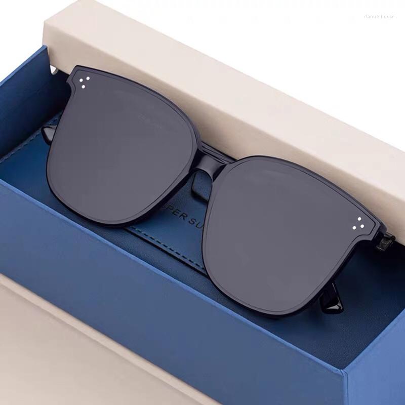 Sunglasses 2022 Retro Women Men Round Brand Vintage Sun Glasses Lady Ins Travel Shades Eyewear UV400
Sunglasses 2022 Retro Women Men Round Brand Vintage Sun Glasses Lady Ins Travel Shades Eyewear UV400