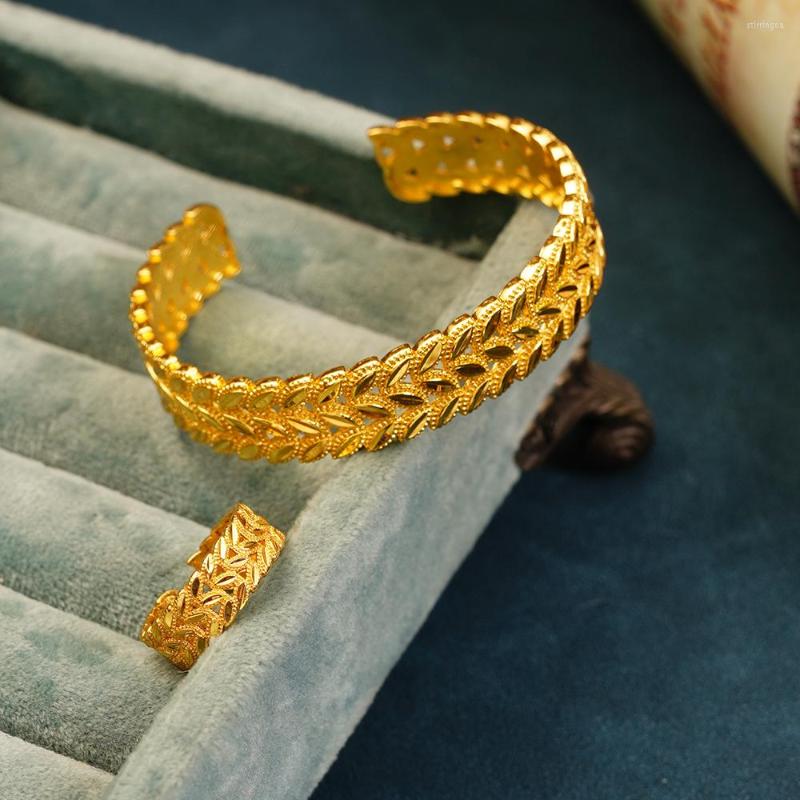 Bangle Copper Gold Plated Flower Ring Sets Middle East Luxury Wedding Jewellery For Bride Side Open Bijoux
Bangle Copper Gold Plated Flower Ring Sets Middle East Luxury Wedding Jewellery For Bride Side Open Bijoux