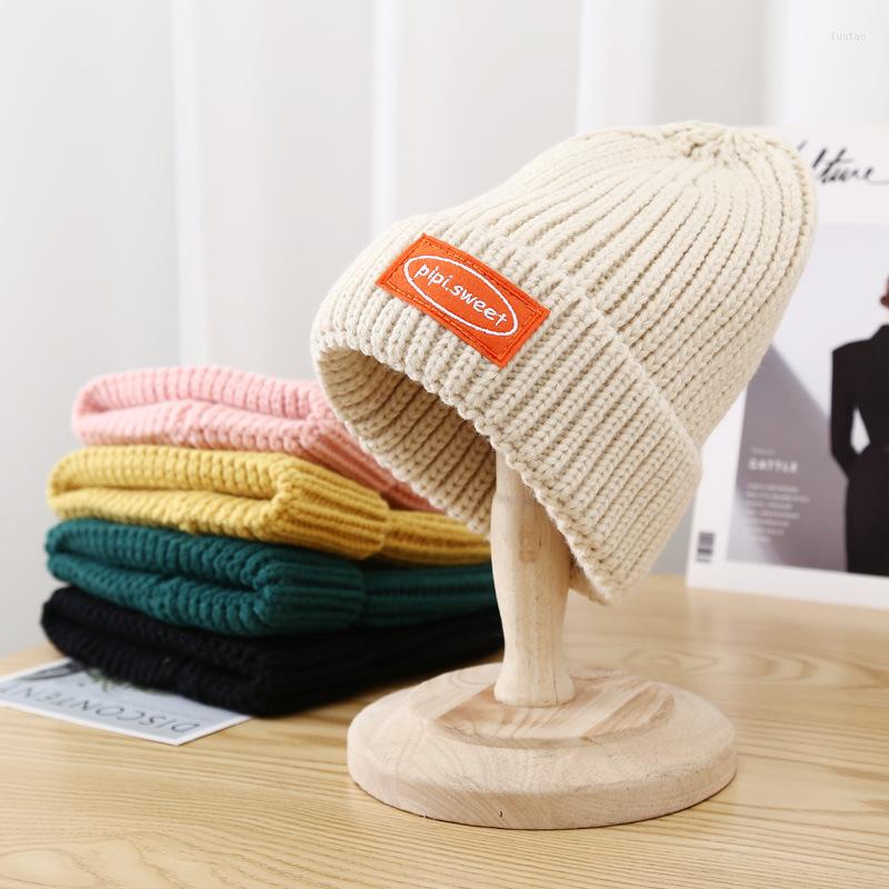 Berets Unisex Beanie Hat Letter Label Leisure Winter Hats For Men Women Keep Warm Knitted Solid Hip-hop Skullies Beanies Bonnet, C2
Berets Unisex Beanie Hat Letter Label Leisure Winter Hats For Men Women Keep Warm Knitted Solid Hip-hop Skullies Beanies Bonnet, C2