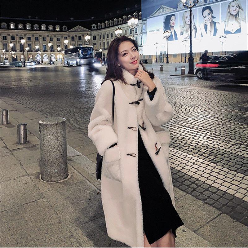 Women's Fur Women Loose Faux Lamb Fleece Jacket Fashion Coat Autumn And Winter Long Thick Grain Horn Button, White
Women's Fur Women Loose Faux Lamb Fleece Jacket Fashion Coat Autumn And Winter Long Thick Grain Horn Button, White