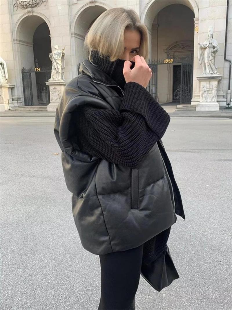 Women' Down Winter Vest Jacket Women Black Fashion Streetwear Sleeveless Pocket Zipper Outwear Autumn Basic Coat Cotton Clothes
Women' Down Winter Vest Jacket Women Black Fashion Streetwear Sleeveless Pocket Zipper Outwear Autumn Basic Coat Cotton Clothes