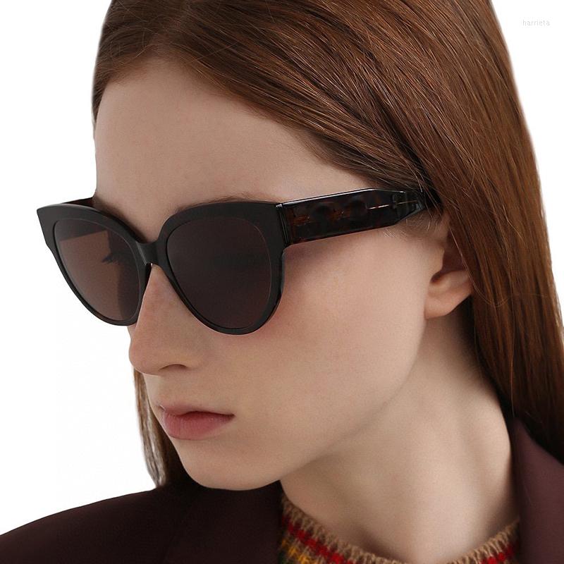 Sunglasses High-Quality Acetate Translucent Tinted Frame Oval Women And Men Fashion Unisex
Sunglasses High-Quality Acetate Translucent Tinted Frame Oval Women And Men Fashion Unisex