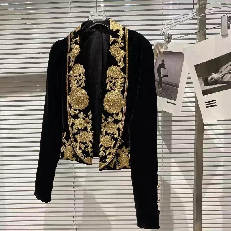 Women's Jackets Female Short Coat Autumn Collar Embroidered Flower Black Velvet Small Blazer Suit, Picture shown
Women's Jackets Female Short Coat Autumn Collar Embroidered Flower Black Velvet Small Blazer Suit, Picture shown