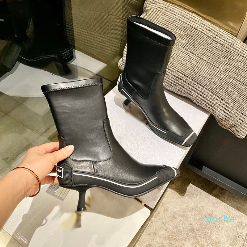 Women Designer Boots Knitted Stretch Martin Black Leather Knight Womens Short Boot Design Casual Shoes Luxurys boots -E1017, Picture color
Women Designer Boots Knitted Stretch Martin Black Leather Knight Womens Short Boot Design Casual Shoes Luxurys boots -E1017, Picture color
