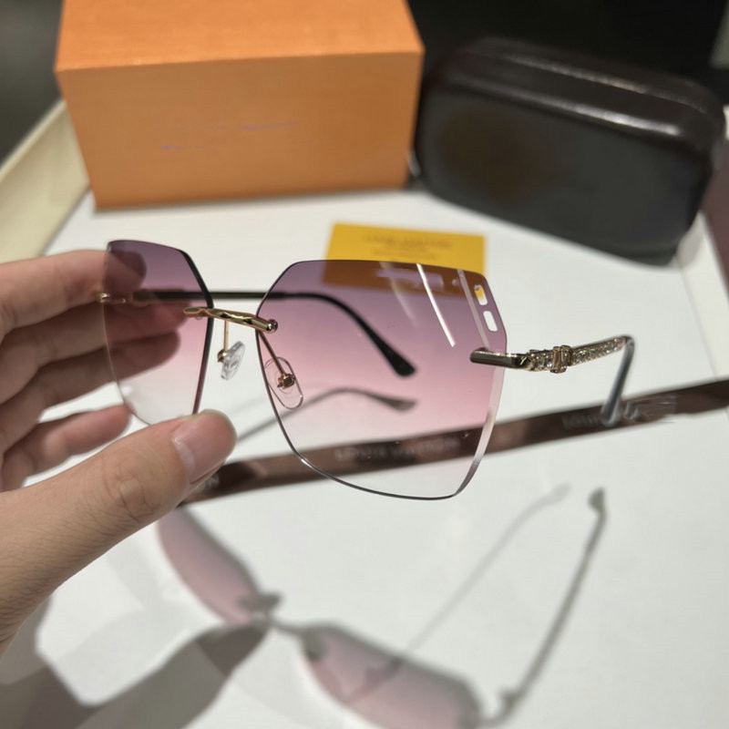Wholesale Designer Sunglasses Luxury Brand sunglasses Outdoor Shades PC Frames Fashion Classic Lady EyeGlasses Men and Women Glasses Unisex 7 Colors 8889
Wholesale Designer Sunglasses Luxury Brand sunglasses Outdoor Shades PC Frames Fashion Classic Lady EyeGlasses Men and Women Glasses Unisex 7 Colors 8889
