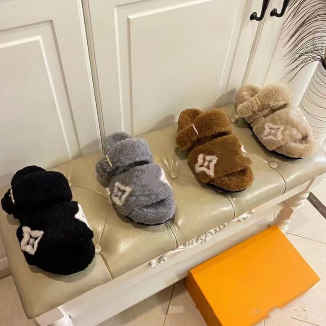 Slippers New Women's Lamb Wool Indoor Home Cotton Slipper Outer Wear Warm Fluffy Flip Flops Korean-Style Autumn and Winter, Black
Slippers New Women's Lamb Wool Indoor Home Cotton Slipper Outer Wear Warm Fluffy Flip Flops Korean-Style Autumn and Winter, Black