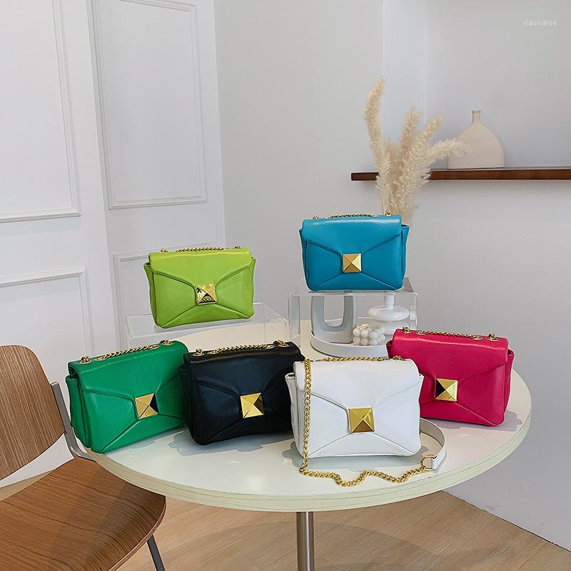 Evening Bags 2022 Summer Fashion Trend Candy Rocky Single Shoulder Back Crossbody PU Large Rivet Metal Chain Women Small Mini Bag, White
Evening Bags 2022 Summer Fashion Trend Candy Rocky Single Shoulder Back Crossbody PU Large Rivet Metal Chain Women Small Mini Bag, White