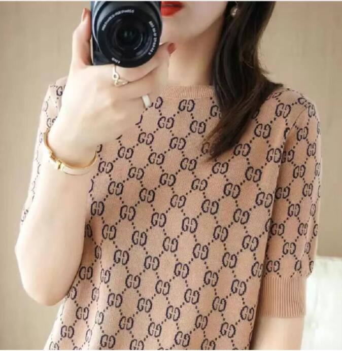 Women' Knits Top Summer Short Sleeve Sweater Woman O-neck Knit Fashion Ins Style Trendy Letter Print Lady T-shirt High Quality Knit Shirts
Women' Knits Top Summer Short Sleeve Sweater Woman O-neck Knit Fashion Ins Style Trendy Letter Print Lady T-shirt High Quality Knit Shirts