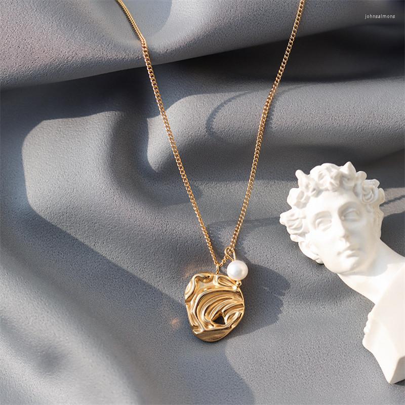 Pendant Necklaces 2022 Natural Freshwater Pearl Irregular Necklace For Woman Chic 18 K Gold Choker 316 L Stainless Steel Chain High Polish
Pendant Necklaces 2022 Natural Freshwater Pearl Irregular Necklace For Woman Chic 18 K Gold Choker 316 L Stainless Steel Chain High Polish