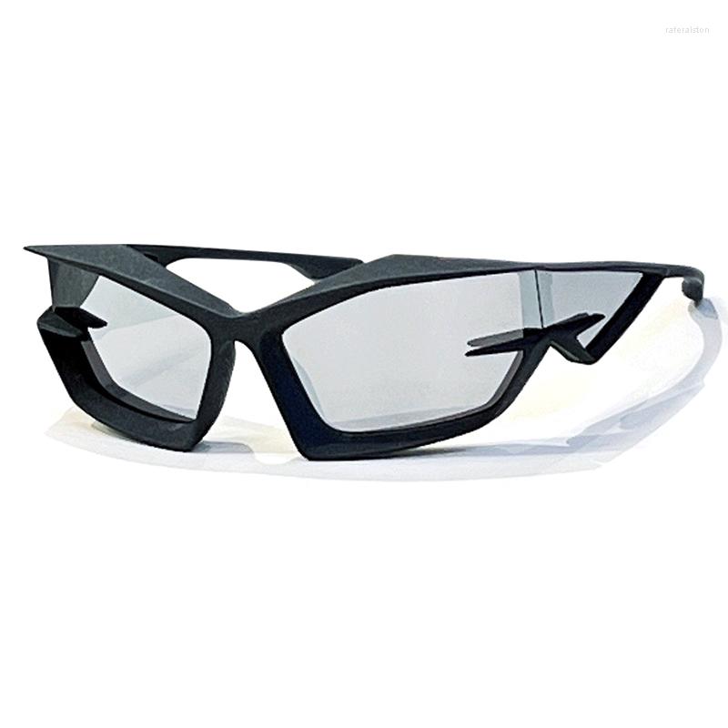 Sunglasses 2022 Goggle Women Men Brand Designer Sun Glasses Fashion Poilt Eyeglasses Drving Eyewear UV400
Sunglasses 2022 Goggle Women Men Brand Designer Sun Glasses Fashion Poilt Eyeglasses Drving Eyewear UV400