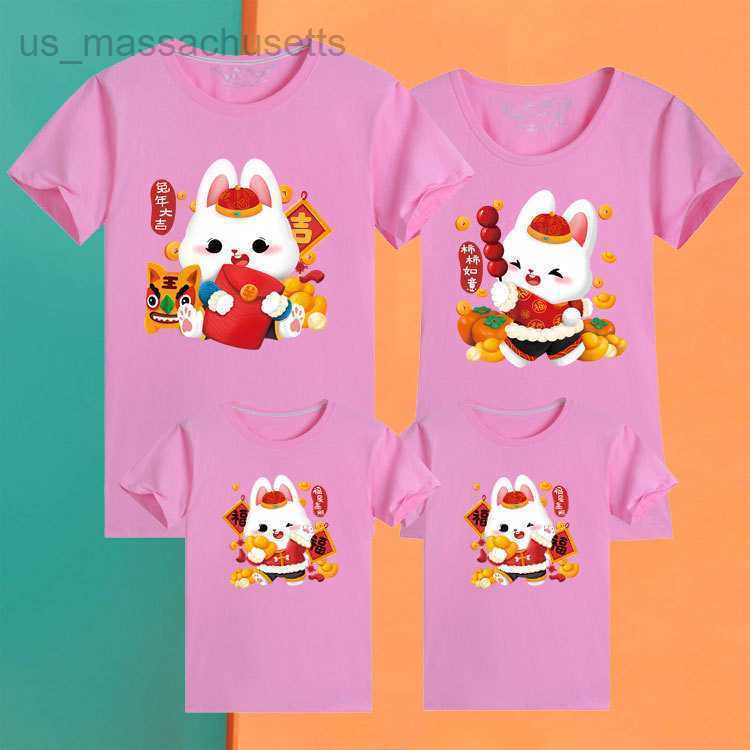 Family Matching Outfits 2023 New Year's Rabbit Year auspicious parent-child short sleeved t-shirt for a family of four red birthday mother and da