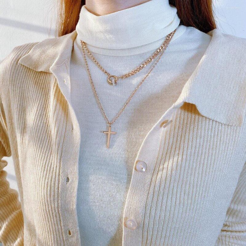 Pendant Necklaces Vintage Double Chain Round Annulus Buckle And Cross Cubic Zirconia Necklace Women Brand Fashion Jewelry
Pendant Necklaces Vintage Double Chain Round Annulus Buckle And Cross Cubic Zirconia Necklace Women Brand Fashion Jewelry