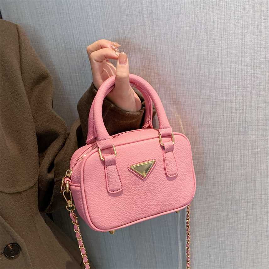 Evening Bags 2022 New Boston Handbag Chain One Shoulder Crossbody Triangle Mini Women's Bag, Brown
Evening Bags 2022 New Boston Handbag Chain One Shoulder Crossbody Triangle Mini Women's Bag, Brown