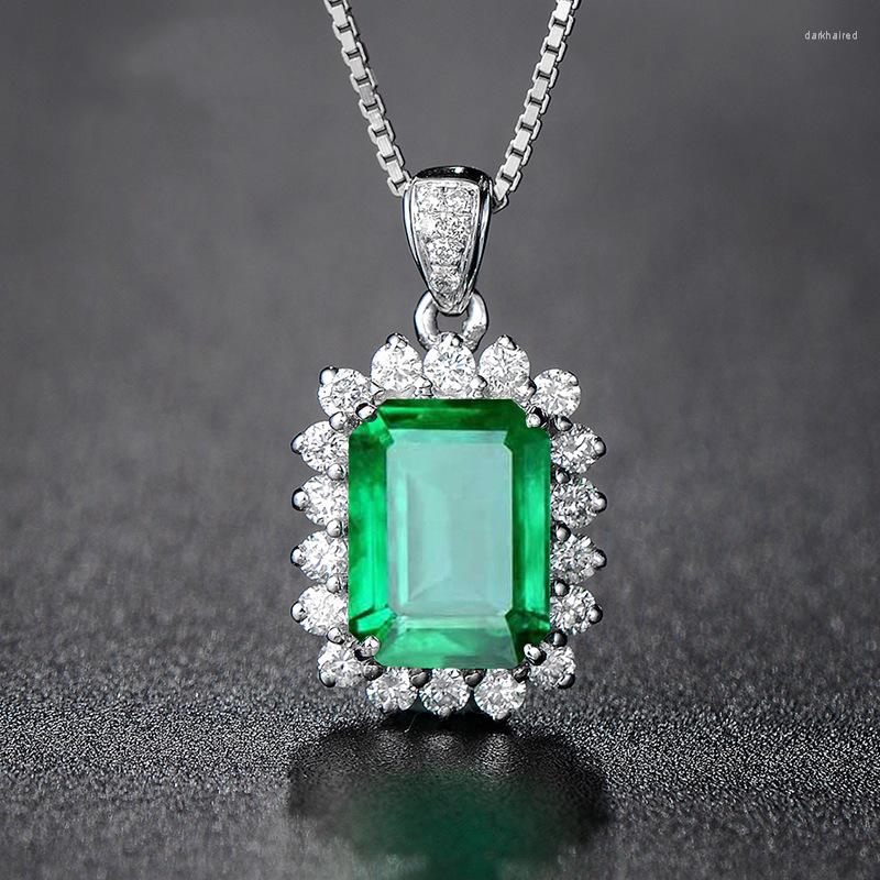 Chains Temperament Rectangular Simulation Emerald Tourmaline Colorful Treasure Pendant Female Fashion Necklace Collarbone
Chains Temperament Rectangular Simulation Emerald Tourmaline Colorful Treasure Pendant Female Fashion Necklace Collarbone