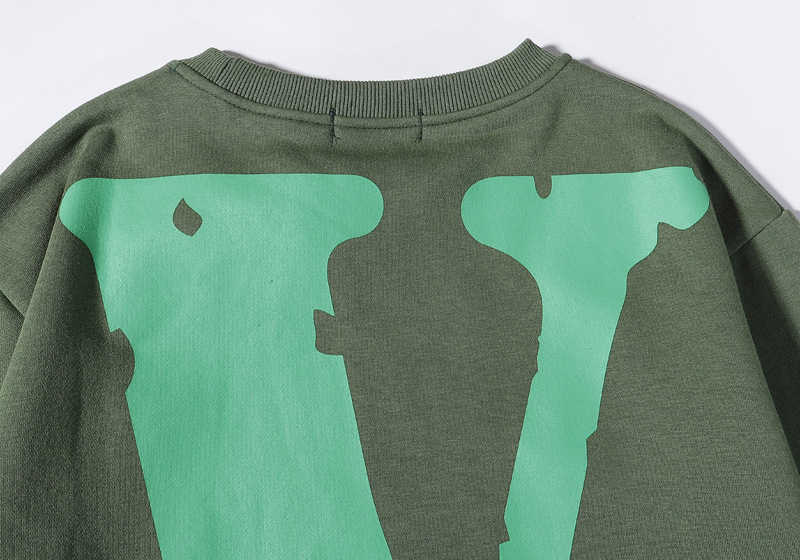 Men's Hoody Vlo One Fashion Designer Winter Dark Green Plush Round Neck Sweater Large Letter Men Women Loose Jacket Hoodies Cotton Terry Pullover
Men's Hoody Vlo One Fashion Designer Winter Dark Green Plush Round Neck Sweater Large Letter Men Women Loose Jacket Hoodies Cotton Terry Pullover