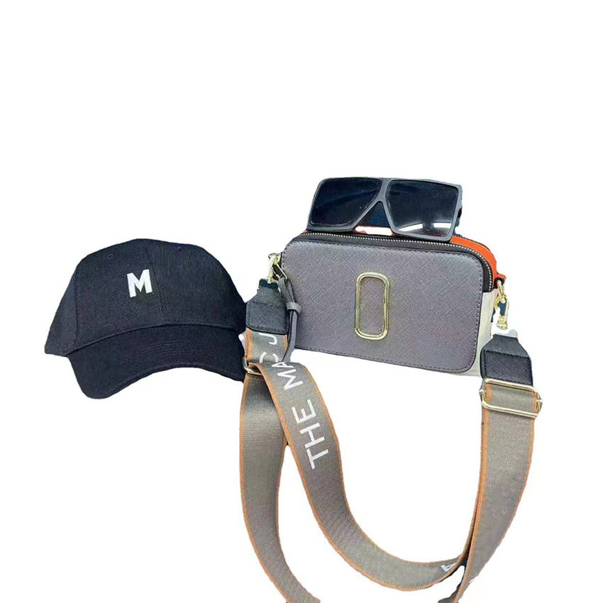 Designer camera bag Marc crossbody Womens handbag Shoulder bag Women Fashion all-match classic multicolor purses, No sale separately
Designer camera bag Marc crossbody Womens handbag Shoulder bag Women Fashion all-match classic multicolor purses, No sale separately