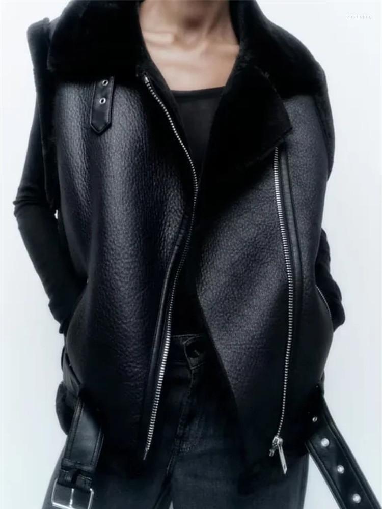 Women's Leather Aibeautyer Fashion Belt Design Locomotive Slim Outwear Lapel Faux Short Jacket Women Moto Bike PU Coat, Black
Women's Leather Aibeautyer Fashion Belt Design Locomotive Slim Outwear Lapel Faux Short Jacket Women Moto Bike PU Coat, Black