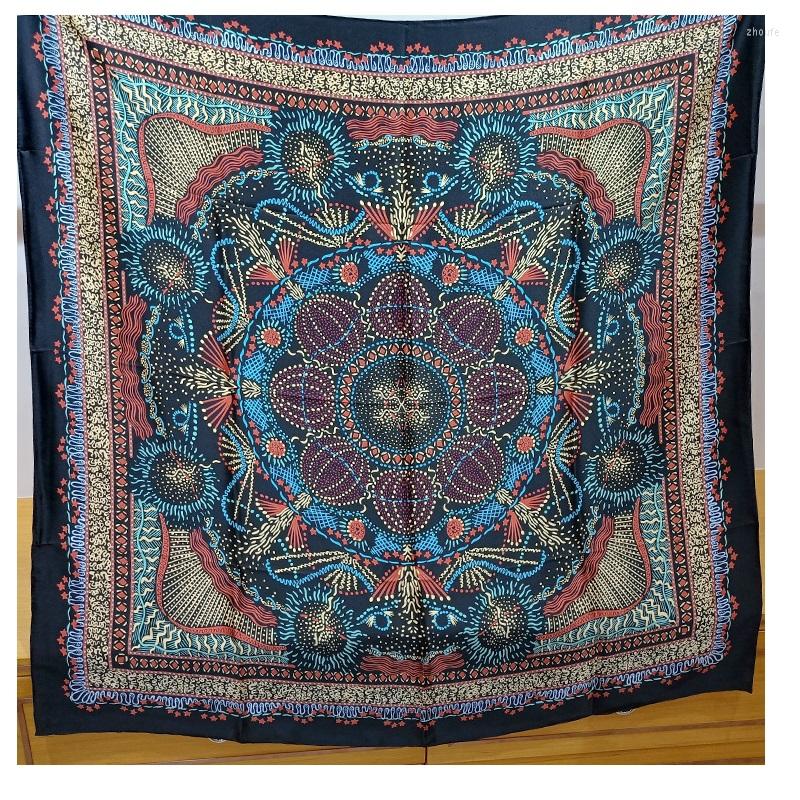 Scarves Thicken Satin Silk Scarf Wraps Foulard Soft Smooth Fashion Print Women Top Grade Large Square Head Hijab 106 106cm
Scarves Thicken Satin Silk Scarf Wraps Foulard Soft Smooth Fashion Print Women Top Grade Large Square Head Hijab 106 106cm