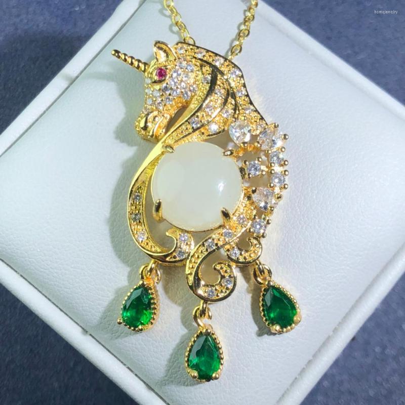 Pendant Necklaces Natural Hetian Jade Necklace S925 Silver Gold-plated Ancient Inlaid Temperament Ladies Take The Lead
Pendant Necklaces Natural Hetian Jade Necklace S925 Silver Gold-plated Ancient Inlaid Temperament Ladies Take The Lead