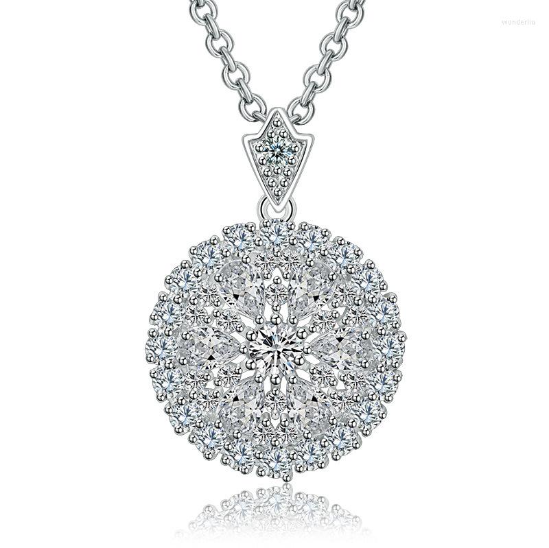 Pendant Necklaces White Crystal Flower With Round-Shape In Floral Inlaid Zircon Necklace For Women Silver Plated As Gift Loving
Pendant Necklaces White Crystal Flower With Round-Shape In Floral Inlaid Zircon Necklace For Women Silver Plated As Gift Loving