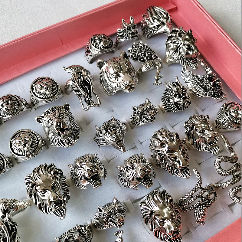 Band Rings 25Pcs Lot Bulk Wholesale Animal For Men Women Vintage Nordic Lion Tiger Snake Wolf Head Jewelry Punk Rock Viking Biker 221109
Band Rings 25Pcs Lot Bulk Wholesale Animal For Men Women Vintage Nordic Lion Tiger Snake Wolf Head Jewelry Punk Rock Viking Biker 221109