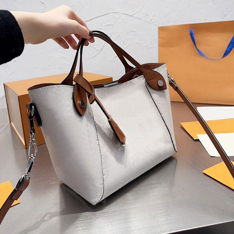 evening bag Crossbody Shoulder Bag Women Tote Bags Handbag Purse Fashion Embossing Letter Large Capacity Lady Handbags Pocket Plain Thread D, Black
evening bag Crossbody Shoulder Bag Women Tote Bags Handbag Purse Fashion Embossing Letter Large Capacity Lady Handbags Pocket Plain Thread D, Black