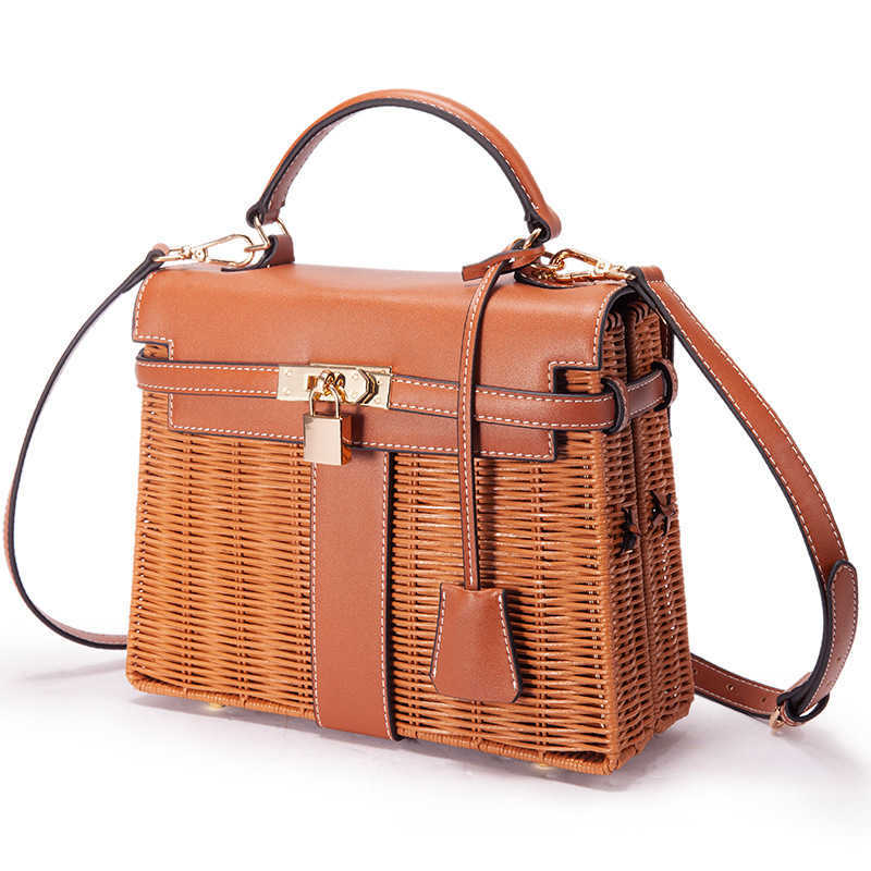 AHer Max Handbags brand fashion Herme leather bags Hand woven rattan women hand messenger, Brown (support customized drawings)
AHer Max Handbags brand fashion Herme leather bags Hand woven rattan women hand messenger, Brown (support customized drawings)