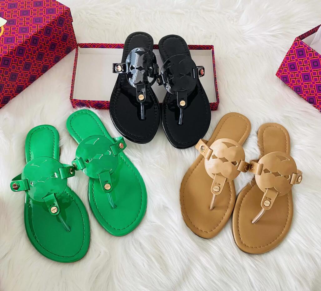 Designer Brand Women Slippers Luxurys Sandals Flip Flops Floral Brocade Genuine Leather Slides Men Shoes Summer Black Matte Beach Loafers Size 34-43 with Dust Bag, 10
Designer Brand Women Slippers Luxurys Sandals Flip Flops Floral Brocade Genuine Leather Slides Men Shoes Summer Black Matte Beach Loafers Size 34-43 with Dust Bag, 10