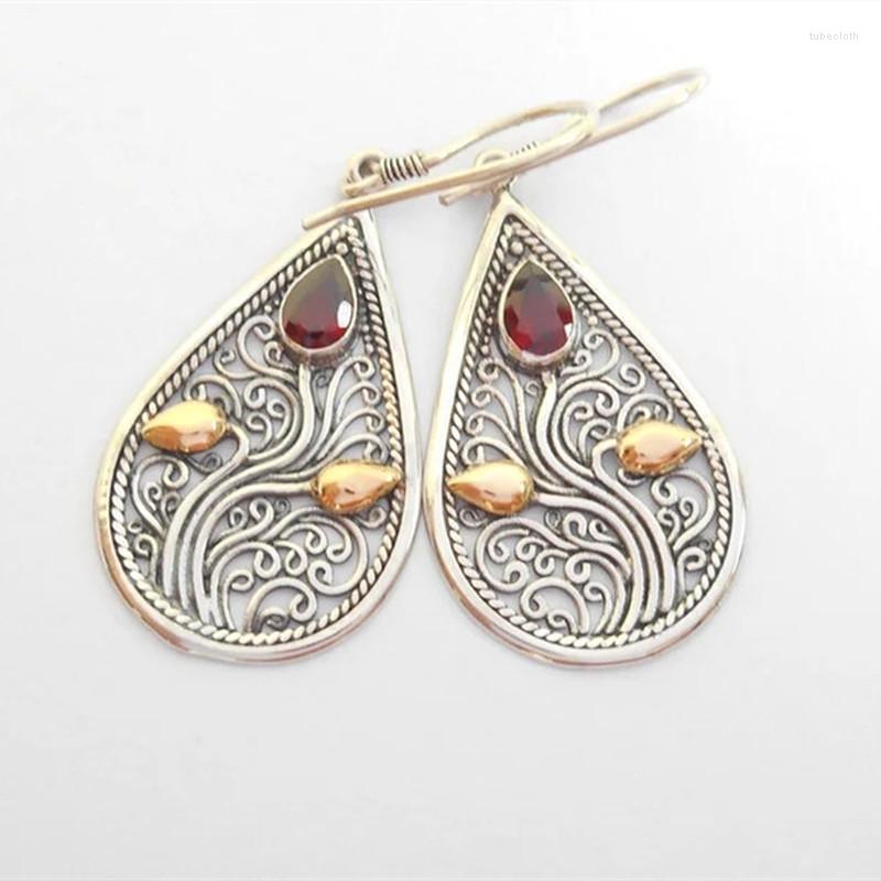 Dangle Earrings Vintage Hollow Flower Ethnic Metal Waterdrop Hand Carved Plant Blossom Inlaid Red Stone Hook For Women
Dangle Earrings Vintage Hollow Flower Ethnic Metal Waterdrop Hand Carved Plant Blossom Inlaid Red Stone Hook For Women