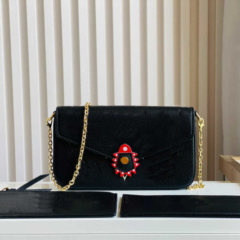 Louisity Designer Luxury Bag Louiss Handbags Totes Bags womens Crossbody Handbag Loulou LVS Fashion Capacity Versatile Shoulder Pursest QA47, No bag
Louisity Designer Luxury Bag Louiss Handbags Totes Bags womens Crossbody Handbag Loulou LVS Fashion Capacity Versatile Shoulder Pursest QA47, No bag
