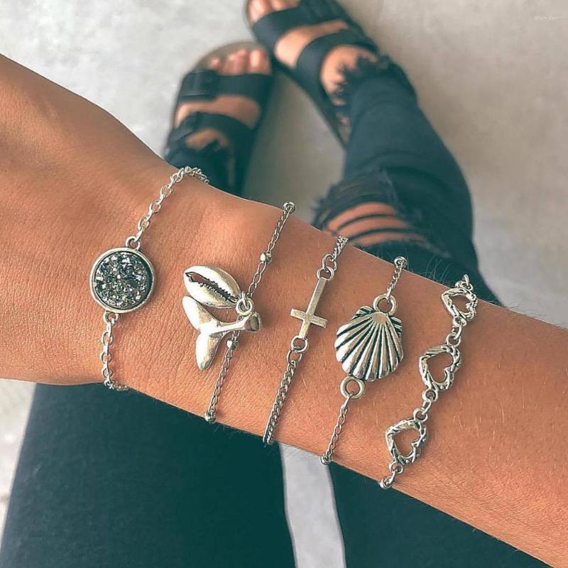 Link Bracelets 5 Pcs/Set Women Vintage Geometry Gem Shell Cross Heart Fishtail Silver Color Bracelet Set Beach Charm Party Jewelry
Link Bracelets 5 Pcs/Set Women Vintage Geometry Gem Shell Cross Heart Fishtail Silver Color Bracelet Set Beach Charm Party Jewelry
