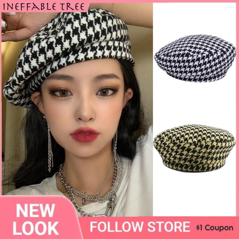 Berets Korea Autumn Winter Plaid Women Fashion Black Beret Knit Femal Flat Caps France Hats Ladies Artist Cap Thanksgiving Gifts
Berets Korea Autumn Winter Plaid Women Fashion Black Beret Knit Femal Flat Caps France Hats Ladies Artist Cap Thanksgiving Gifts