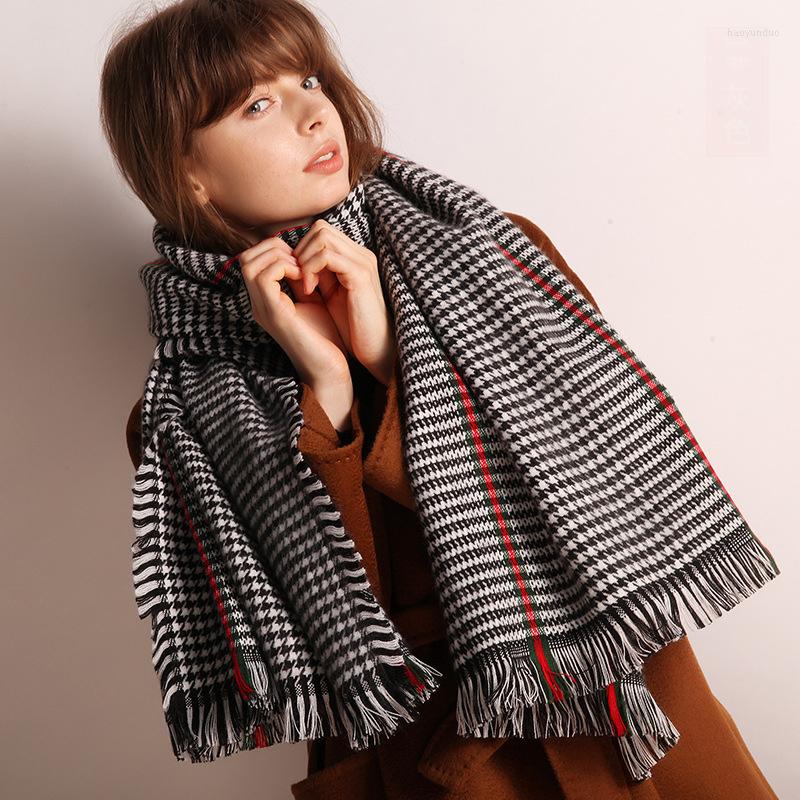 Scarves 2022 Designer Women Winter Thick Fashion Soft Warm Lady Cashmere White And Black Long Houndstooth Scarf With Tassel
Scarves 2022 Designer Women Winter Thick Fashion Soft Warm Lady Cashmere White And Black Long Houndstooth Scarf With Tassel