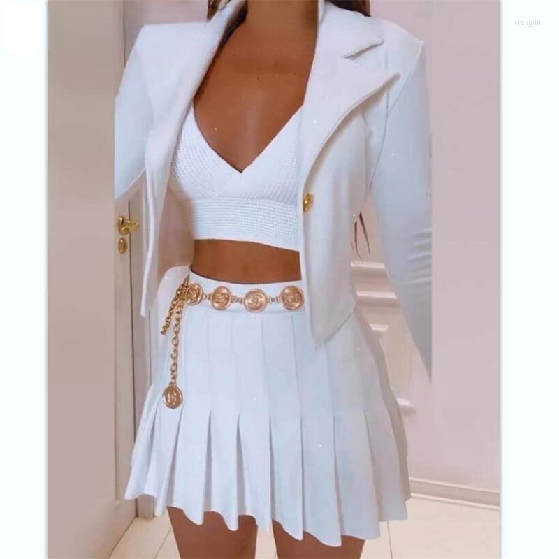 Two Piece Dress Women Solid Notched Collar Buttoned Long Sleeve Blazer Coat & Chain Decor Pleated Skirt Set Elegant Sexy Office Outf
Two Piece Dress Women Solid Notched Collar Buttoned Long Sleeve Blazer Coat & Chain Decor Pleated Skirt Set Elegant Sexy Office Outf