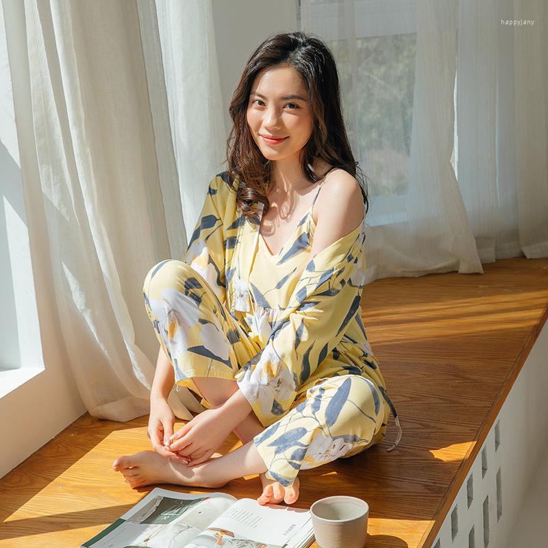 Women's Sleepwear Woman Pajama Set Soft Sling Pajamas 3 Peices Suit Floral Print For Women Long Sleeves Breathable Sexy Robe Homewear, 8910 black
Women's Sleepwear Woman Pajama Set Soft Sling Pajamas 3 Peices Suit Floral Print For Women Long Sleeves Breathable Sexy Robe Homewear, 8910 black