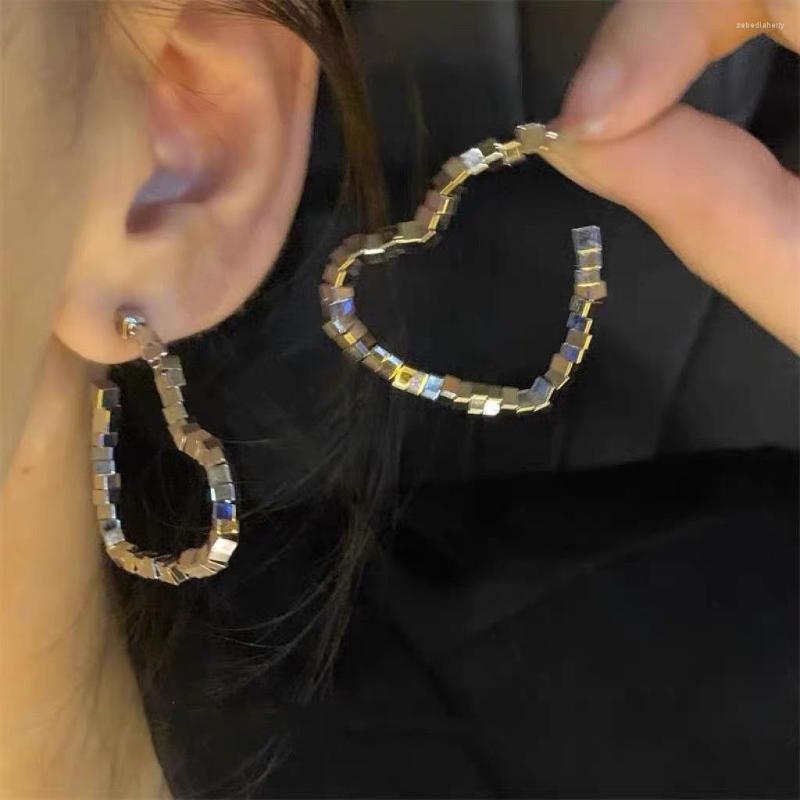 Stud Earrings S3078 Fashion Jewelry S925 Silver Needle Notched Love Heart For Women Square Beaded
Stud Earrings S3078 Fashion Jewelry S925 Silver Needle Notched Love Heart For Women Square Beaded