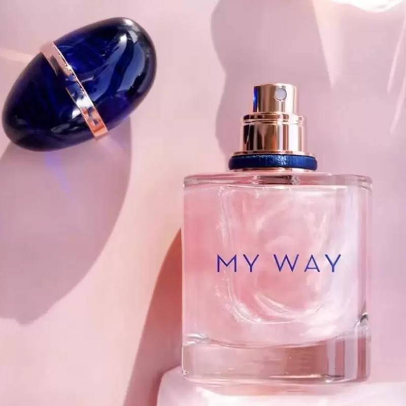 Charming Si Yellow Beloved perfume My Way 100ml True Feelings Women's Perfume long lasting good smell
Charming Si Yellow Beloved perfume My Way 100ml True Feelings Women's Perfume long lasting good smell
