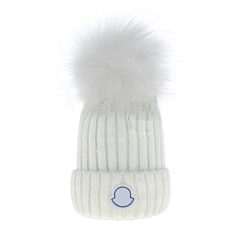 New Knitted Hat Fashion Printing Cap Popular Warm Windproof Stretch Multi color Beanie Hats Personality Street Style Couple Headwear casquette with hair bulb
New Knitted Hat Fashion Printing Cap Popular Warm Windproof Stretch Multi color Beanie Hats Personality Street Style Couple Headwear casquette with hair bulb