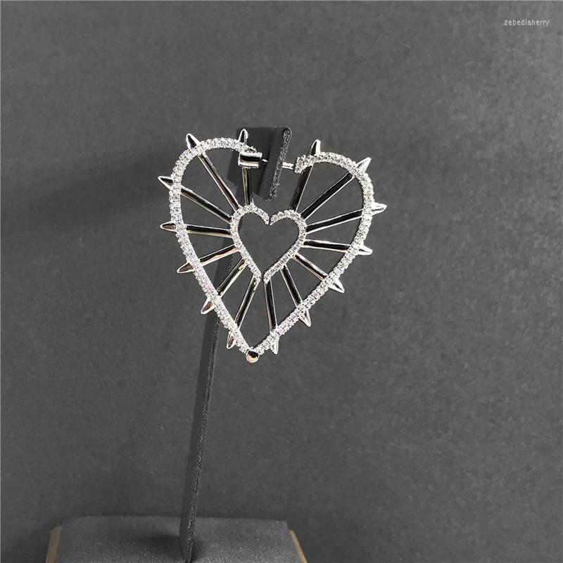 Stud Earrings S925 Sterling Silver January Heart-shaped Female Fashion Classic Baroque Personality Moroccan Jewelry
Stud Earrings S925 Sterling Silver January Heart-shaped Female Fashion Classic Baroque Personality Moroccan Jewelry