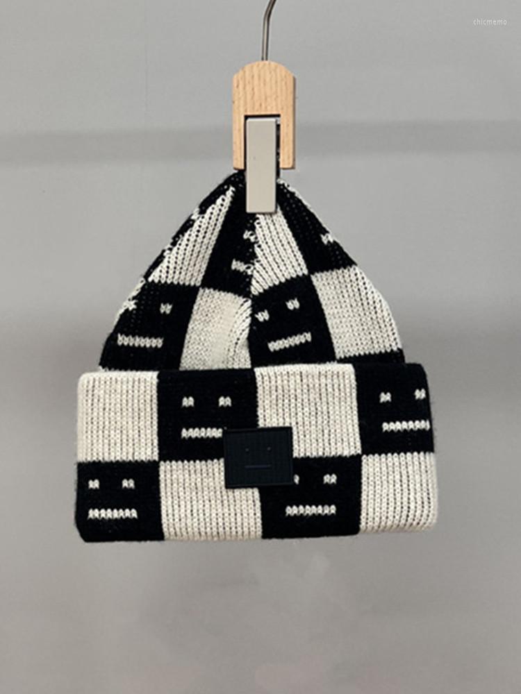 Berets 2022 Women And Men Plaid Knit Hat 2 Colors Autumn Winter Wool All-Match Knitwear Hats For Unisex, Orange
Berets 2022 Women And Men Plaid Knit Hat 2 Colors Autumn Winter Wool All-Match Knitwear Hats For Unisex, Orange
