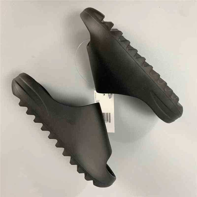 Designer Kanyes Slipper Slide Yeesys Summer Slider Bone Slippers Desert Sand Resin Black Flip Flops Mens for Scuffs White Loafers Foam Runners Slides zc
Designer Kanyes Slipper Slide Yeesys Summer Slider Bone Slippers Desert Sand Resin Black Flip Flops Mens for Scuffs White Loafers Foam Runners Slides zc