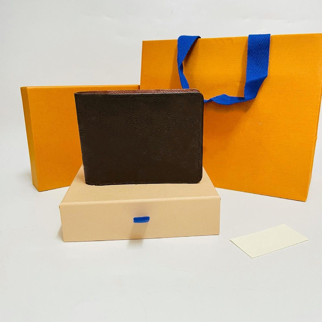 MULTIPLE Women's Similar Wallets Lambskin Items Key Pocket Interior Slot Luxurys Holders embossing Designers Genuine Leather Purse Holder Fashion keychain womens, Damier azur
MULTIPLE Women's Similar Wallets Lambskin Items Key Pocket Interior Slot Luxurys Holders embossing Designers Genuine Leather Purse Holder Fashion keychain womens, Damier azur