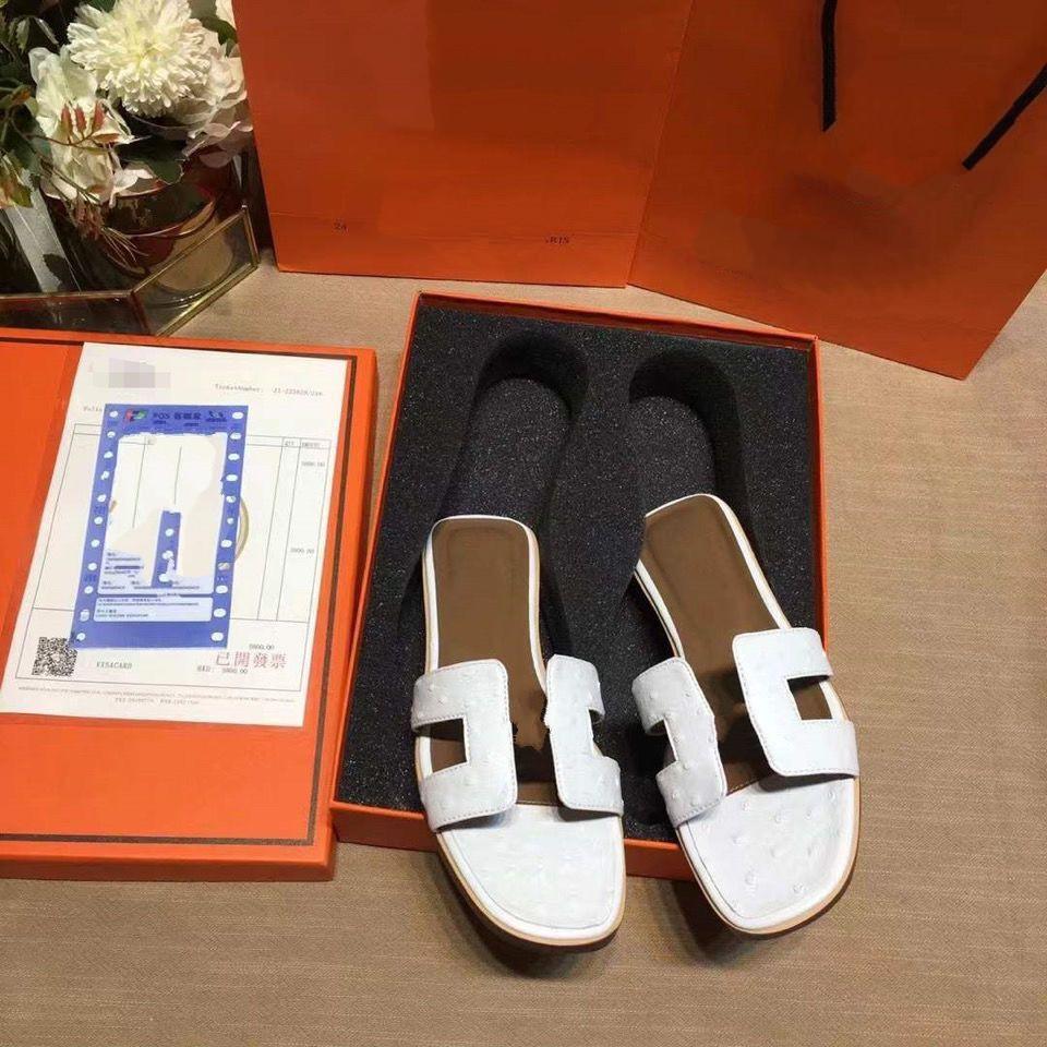 Designer women beach slippers Classic Flat show printing Flower style woman Summer lady Cartoon Big Head Leather fashion sandal flip flo Mjq
Designer women beach slippers Classic Flat show printing Flower style woman Summer lady Cartoon Big Head Leather fashion sandal flip flo Mjq