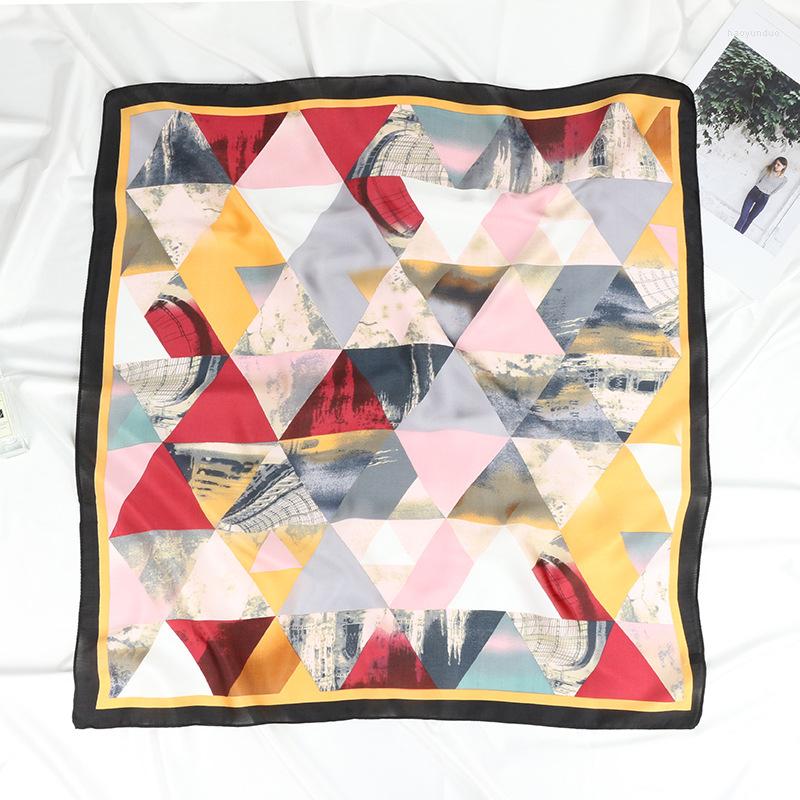 Scarves 70 70cm Luxury Colour Mosaic Printed Frame Women Twill Silk Scarf Small Square Hijab Headband FJ300
Scarves 70 70cm Luxury Colour Mosaic Printed Frame Women Twill Silk Scarf Small Square Hijab Headband FJ300