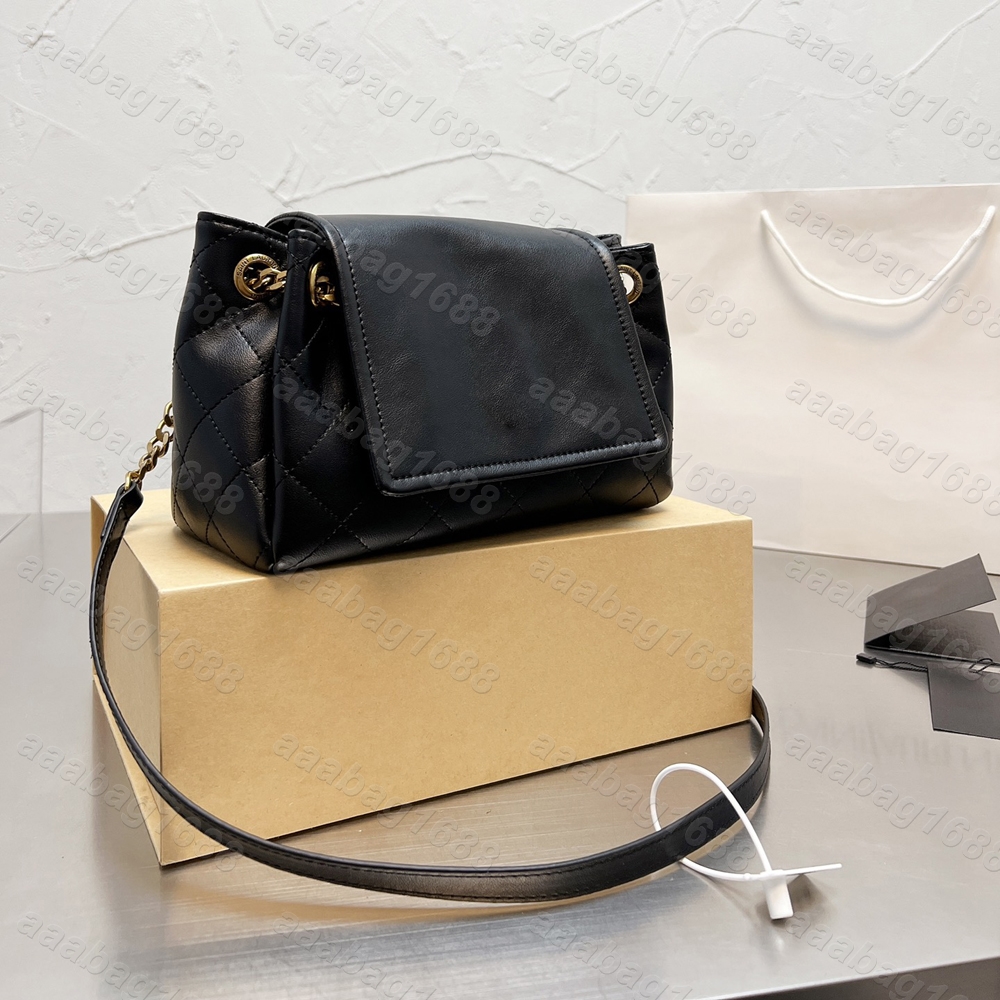 ultra mini handbag leather shoulder bag nolina nolita Designer messenger handbags man women golden mks purse designer woman purses
ultra mini handbag leather shoulder bag nolina nolita Designer messenger handbags man women golden mks purse designer woman purses